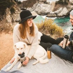 Highwave AutoDogMug Portable Dog Water Bottle & Bowl -Cozy Paws 132443 PT3. AC SS1800 V1628305599