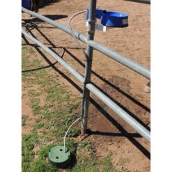 The Easy-Clean Water Bowl Dog, Cat & Livestock Auto-Fill Water Bowl With Hose -Cozy Paws 136953 PT4. AC SS1800 V1539721060