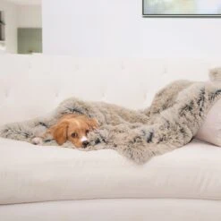 Best Friends By Sheri Throw Shag Dog & Cat Blanket