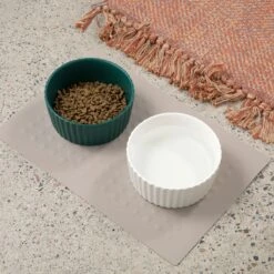 Waggo Ripple Solid Ceramic Dog & Cat Bowl -Cozy Paws 277046 PT5. AC SS1800 V1698092828