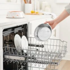 Disney Winnie The Pooh Non-Skid Stainless Steel With Melamine Stand Dog & Cat Bowl, Orange -Cozy Paws 280633 PT6. AC SS1800 V1629987925