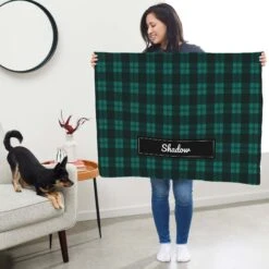 Frisco Personalized Plaid Soft Fleece Cat & Dog Blanket, 30" X 40" -Cozy Paws 303999 PT5. AC SS1800 V1637610115
