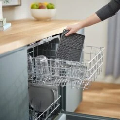 Frisco Non-skid Square Silicone Dog & Cat Lick Mat -Cozy Paws 363402 PT4. AC SS1800 V1665170735