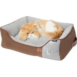 STAR WARS THE MANDALORIAN Bolster Dog & Cat Bed & STAR WARS BOBA FETT Bolster Dog & Cat Bed -Cozy Paws 370388 PT5. AC SS1800 V1645807888