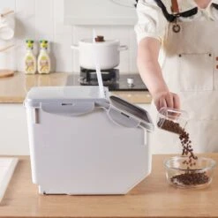 Hanamya Container With Measuring Cup Dog & Cat Food Storage -Cozy Paws 665774 PT4. AC SS1800 V1665525825