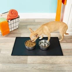 Platinum Pets Food & Water Heavy-Duty Feeding Mat, Black -Cozy Paws 69300 PT8. AC SS1800 V1503000369