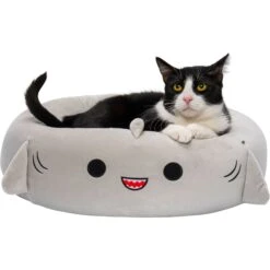 Squishmallows JPT Gordon The Shark Cat & Dog Bed, Grey -Cozy Paws 898246 PT5. AC SS1800 V1688061538