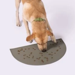 Awoo Silicone Splash Mat -Cozy Paws 906574 PT2. AC SS1800 V1688399293